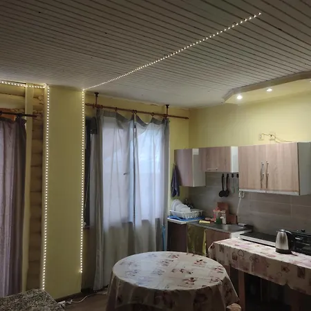 совіньйон-1, дерев'яний будиночок Holiday home Odesa
