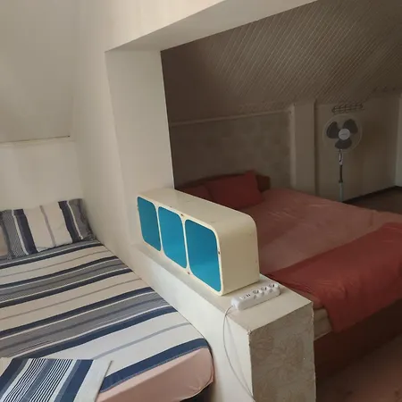 Holiday home совіньйон-1, дерев'яний будиночок *