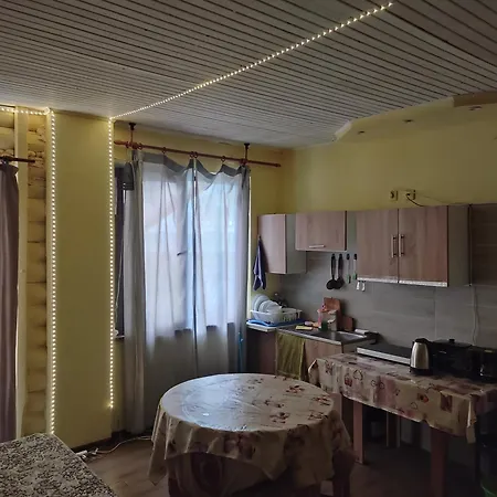 Holiday home совіньйон-1, дерев'яний будиночок *