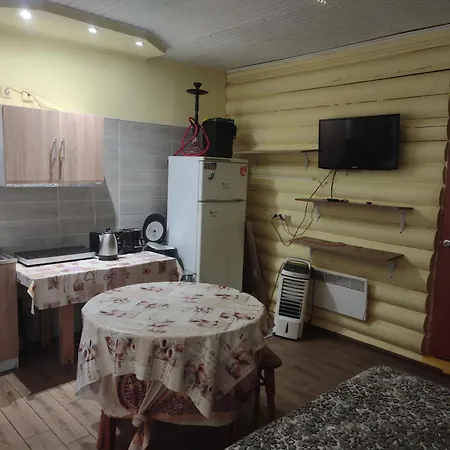 совіньйон-1, дерев'яний будиночок Odesa